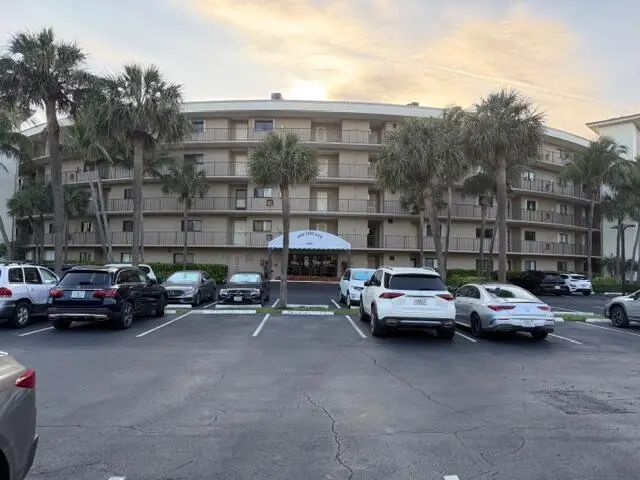 3605 S Ocean Boulevard, South Palm Beach