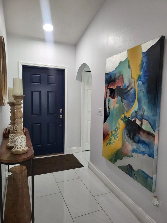 2 of 29 - 272 Sw Crescent Avenue, Port St. Lucie, FL