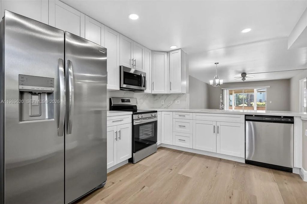 12500 Sw 5th Court #109m, Pembroke Pines