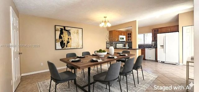 2 of 20 - 610 Commodore Drive, Plantation, FL