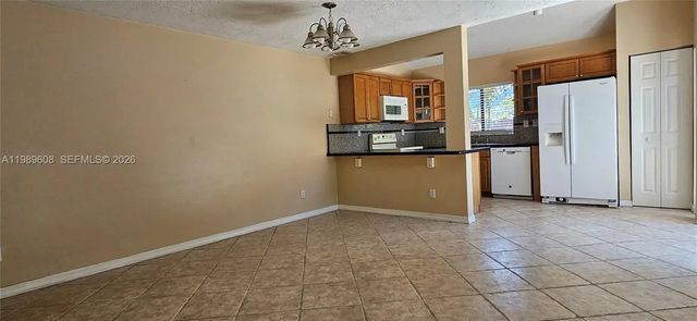 3 of 20 - 610 Commodore Drive, Plantation, FL