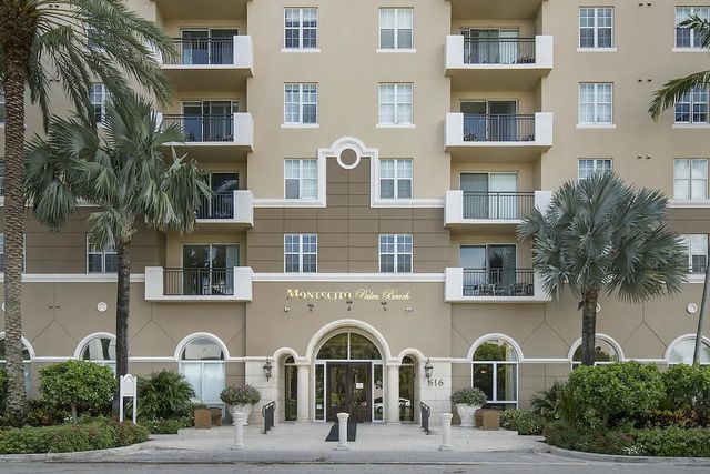 2 of 33 - 616 Clearwater Park Road #1106, West Palm Beach, FL