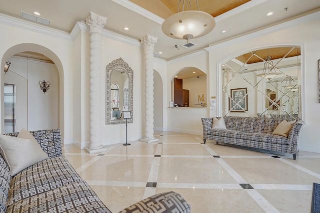 3 of 33 - 616 Clearwater Park Road #1106, West Palm Beach, FL