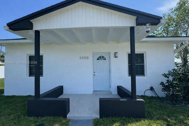 2 of 24 - 2450 Nw 157th St Road, Miami Gardens, FL