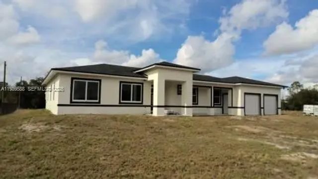 1715 Mcarthur Avenue, Lehigh Acres