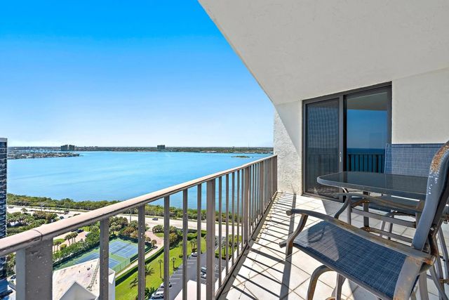 3 of 34 - 5420 N Ocean Drive #ph2, Riviera Beach, FL