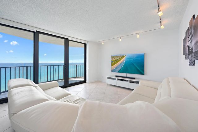 4 of 34 - 5420 N Ocean Drive #ph2, Riviera Beach, FL