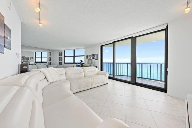 5 of 34 - 5420 N Ocean Drive #ph2, Riviera Beach, FL