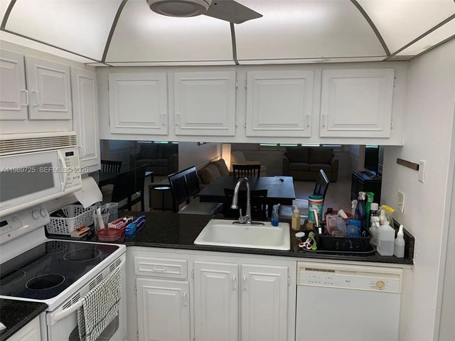 5 of 15 - 4801 Martinique Place #h1, Coconut Creek, FL