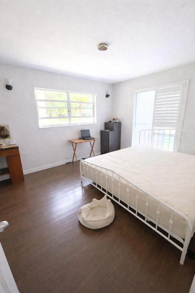 3 of 28 - 481 S 56th Ter Terrace S, West Palm Beach, FL