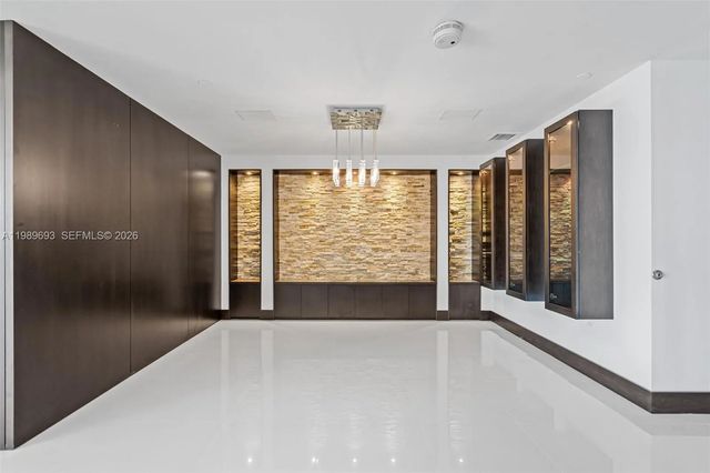3 of 42 - 200 Biscayne Boulevard Way #3707, Miami, FL