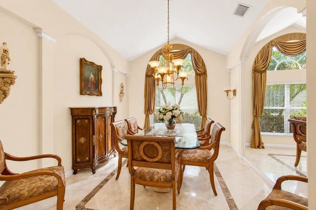 5 of 84 - 6850 Fiji Circle, Boynton Beach, FL