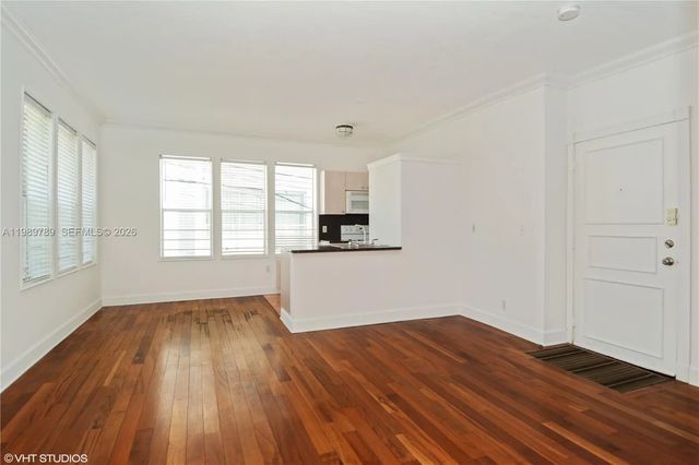 3 of 14 - 1027 Pennsylvania Avenue #203, Miami Beach, FL