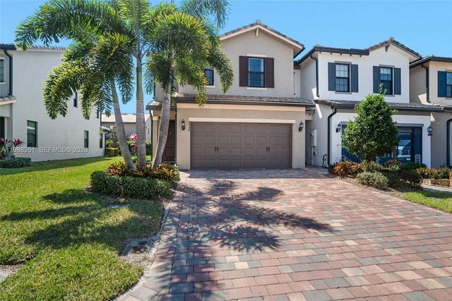 8240 Tailshot Court, Lake Worth