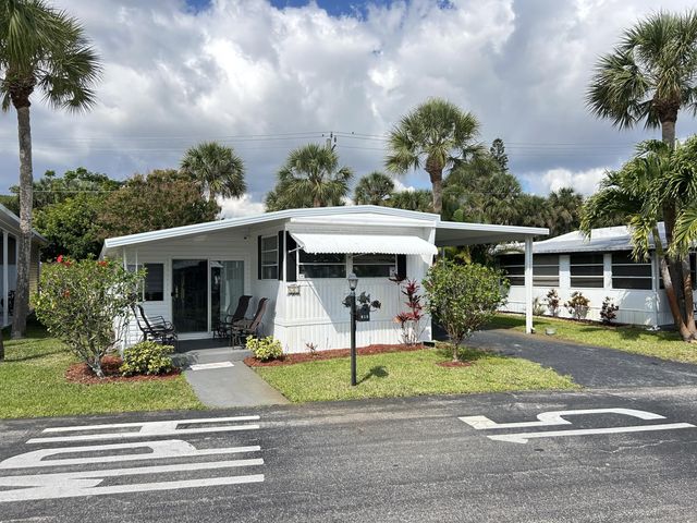 615 Alamanda Lane, Deerfield Beach