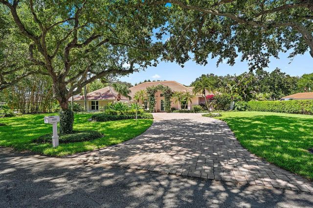 18504 Se Heritage Oaks Lane, Jupiter