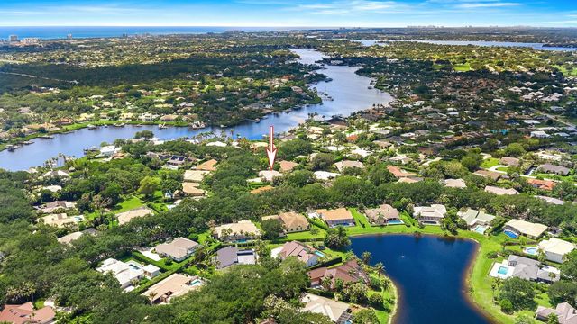 3 of 49 - 18504 Se Heritage Oaks Lane, Jupiter, FL