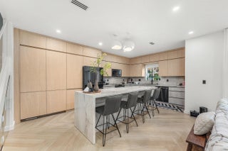 Photo of Listing #B26007167