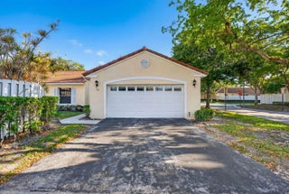 Photo of Listing #B26007272