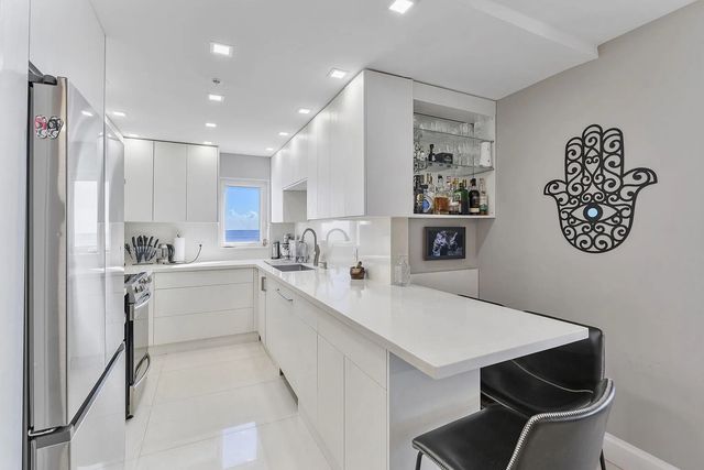 4 of 39 - 4505 S Ocean Boulevard #307, Highland Beach, FL