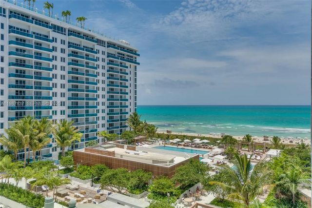2 of 42 - 2301 Collins Avenue #1009, Miami Beach, FL