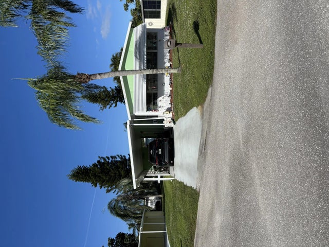 Photo of Listing #B26007138