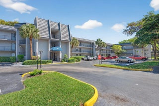 Photo of Listing #B26007705