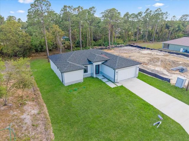 2914 67th Street W, Lehigh Acres