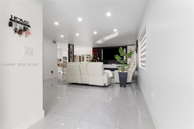 4 of 33 - 14052 Sw 167th Terrace, Miami, FL