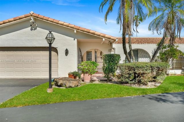 4 of 70 - 11101 Nw 26th Drive, Coral Springs, FL