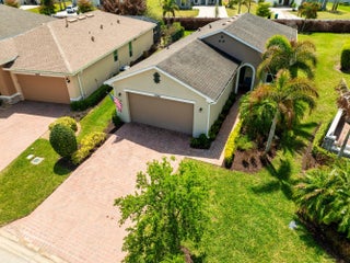 Photo of Listing #B26007570