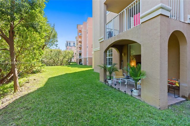 3 of 52 - 19655 E Country Club Drive #6108, Aventura, FL