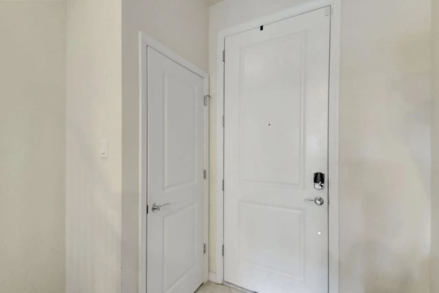 3 of 40 - 1105 Banyan Drive, Hollywood, FL