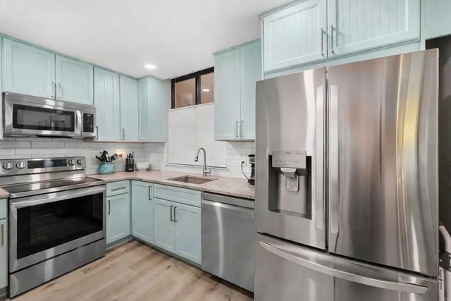 5 of 28 - 3412 Ne Causeway Boulevard #102, Jensen Beach, FL