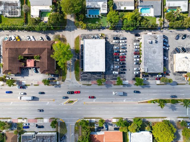 3 of 25 - 5000 Hollywood Boulevard, Hollywood, FL