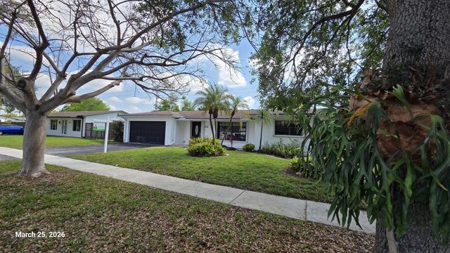 3 of 22 - 5110 Sw 101st Avenue, Cooper City, FL