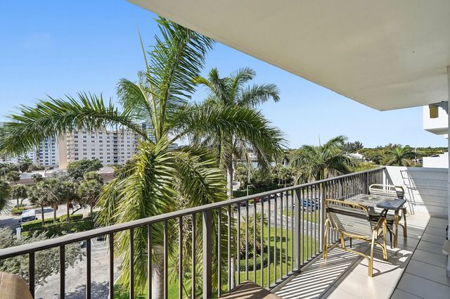 4 of 53 - 1201 S Ocean Drive #506s, Hollywood, FL