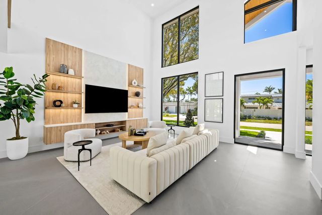 5 of 61 - 2625 Ne 29th Court, Fort Lauderdale, FL