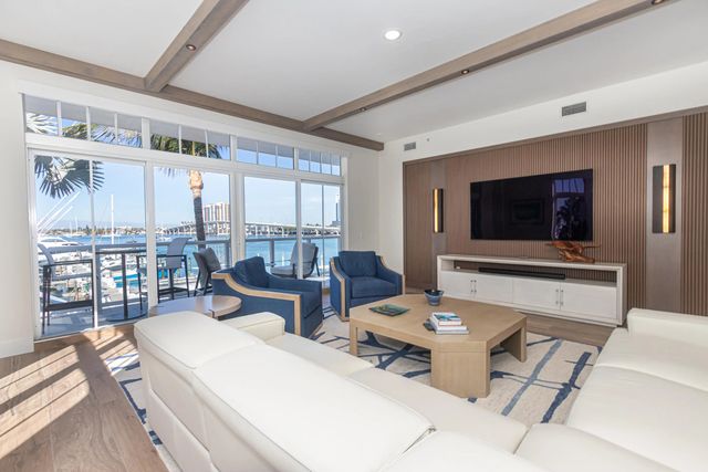3 of 33 - 184 Lake Drive #3201, Palm Beach Shores, FL