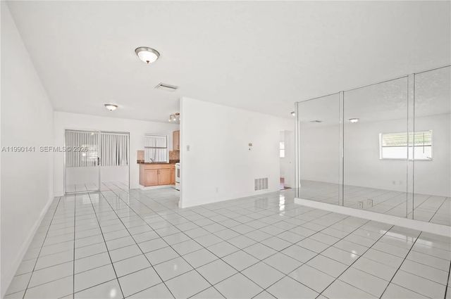 5 of 27 - 7004 Nw 67th Avenue, Tamarac, FL