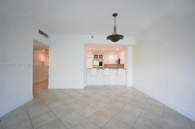 3 of 10 - 151 Crandon Boulevard #320, Key Biscayne, FL
