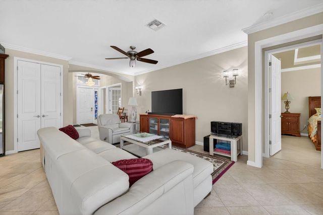4 of 37 - 11379 Sw Lake Park Drive, Port St. Lucie, FL