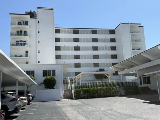 5 of 42 - 2909 S Ocean Boulevard #6a, Highland Beach, FL