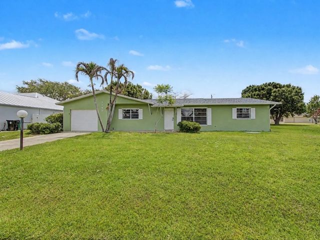 1149 Sw Hogan Street, Port St. Lucie