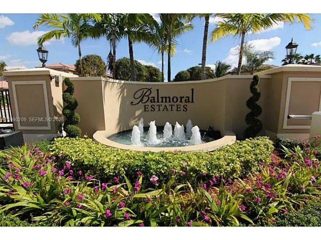 11277 Nw 44th Terrace, Doral
