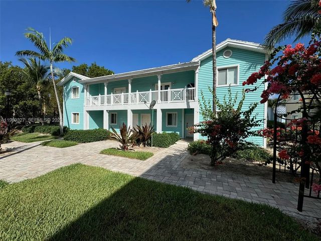 10814 Coral Key, 