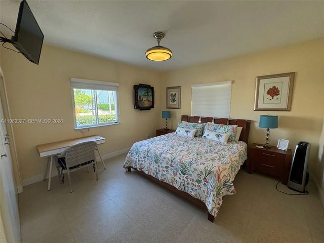 5 of 15 - 10814 Coral Key, , 