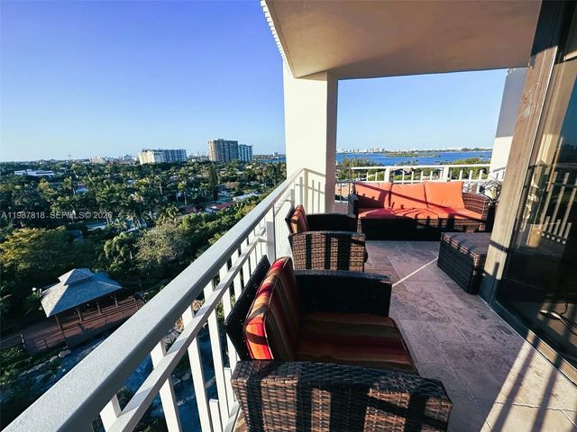 5 of 36 - 1000 Quayside Terrace #1101, Miami, FL