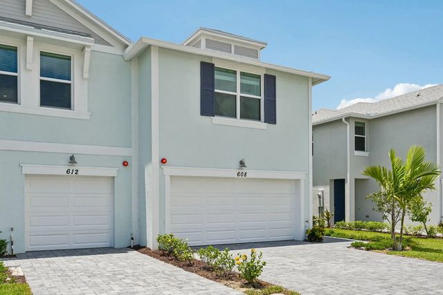 4 of 32 - 608 Salisbury Circle, Fort Pierce, FL