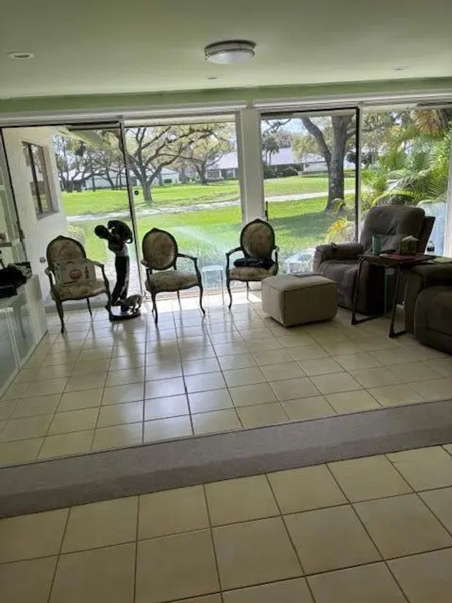 4 of 19 - 35 Brentwood Drive, Boynton Beach, FL